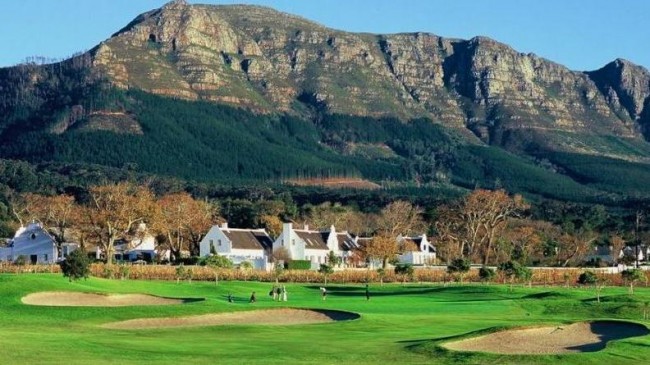 Sternberg Golf Club with Table Mountain in the Background